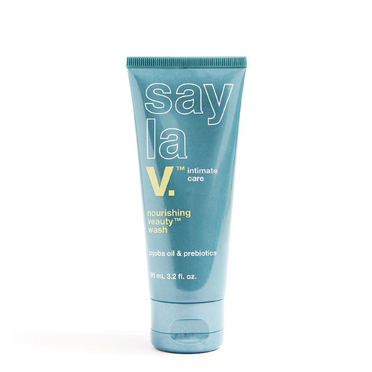 A pH balanced daily Vulva wash with nourishing jojoba oil and bacteria-balancing prebiotics proven to keep your Vulva soft, nourished, and fresh.